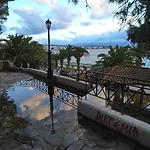 Loutraki-spa-apartment *