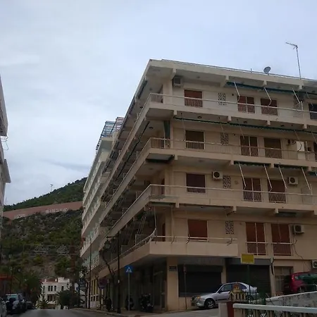 Lägenhet Loutraki-spa-apartment