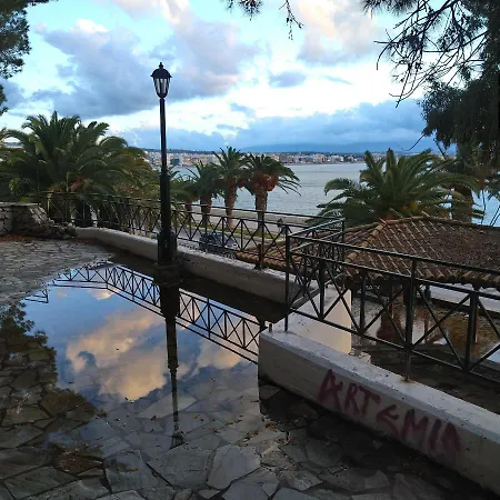 Loutraki-spa-apartment *