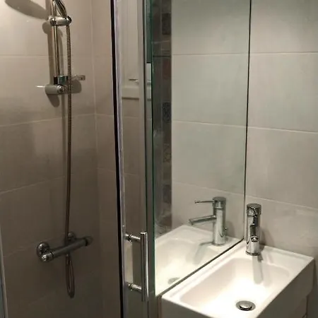 Loutraki-spa-apartment Appartamento