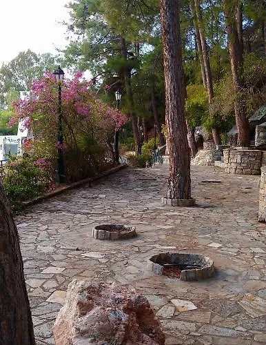 Loutraki-spa-apartment